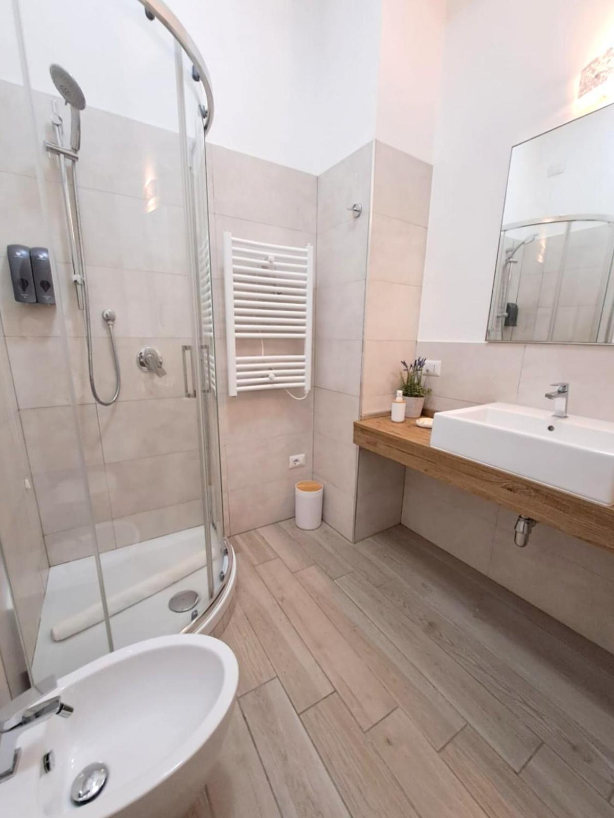 Ajana Rooms By Accomodo Cagliari Ngoại thất bức ảnh