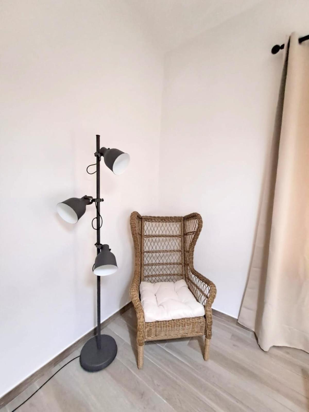 Ajana Rooms By Accomodo Cagliari Ngoại thất bức ảnh