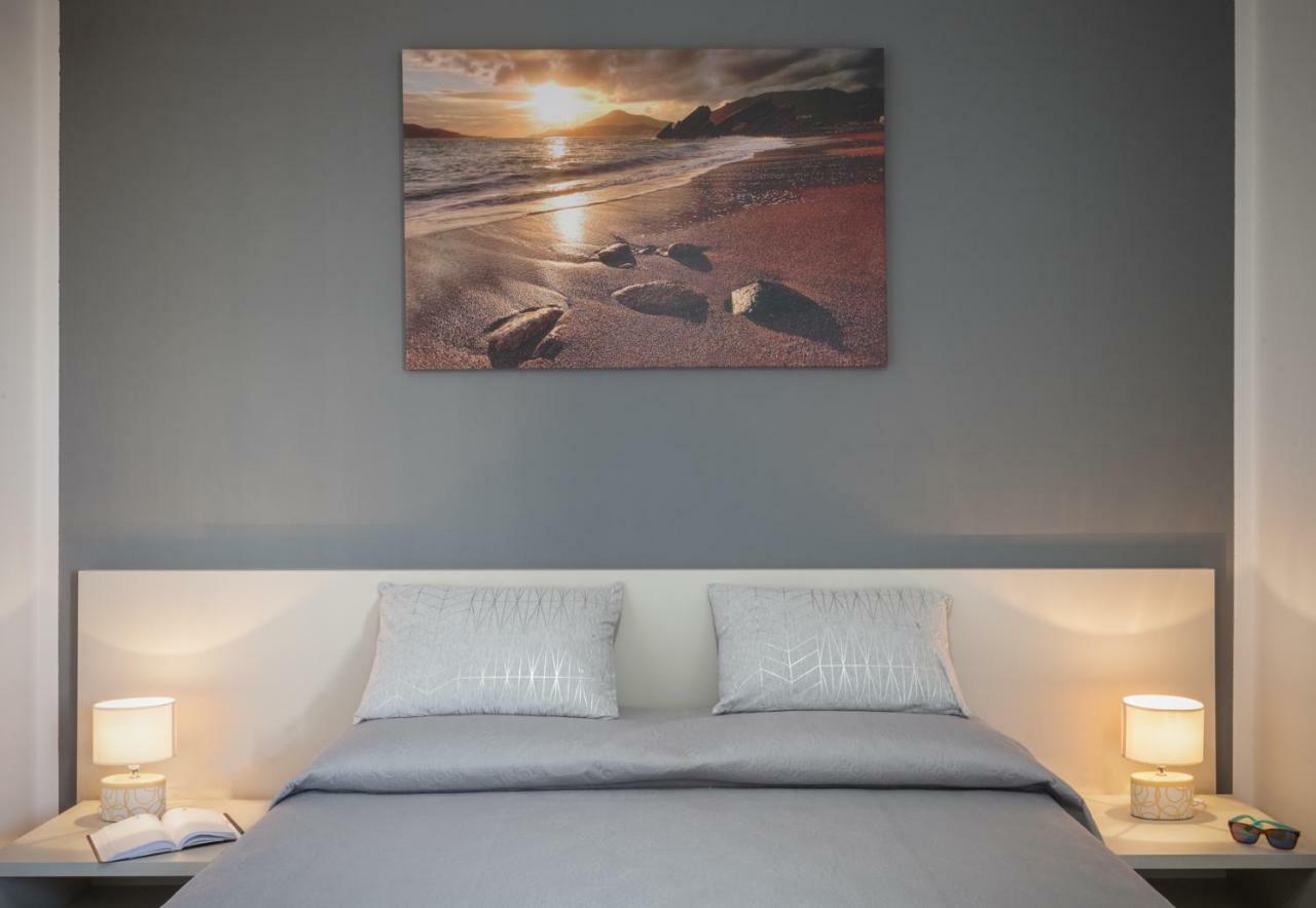 Ajana Rooms By Accomodo Cagliari Ngoại thất bức ảnh