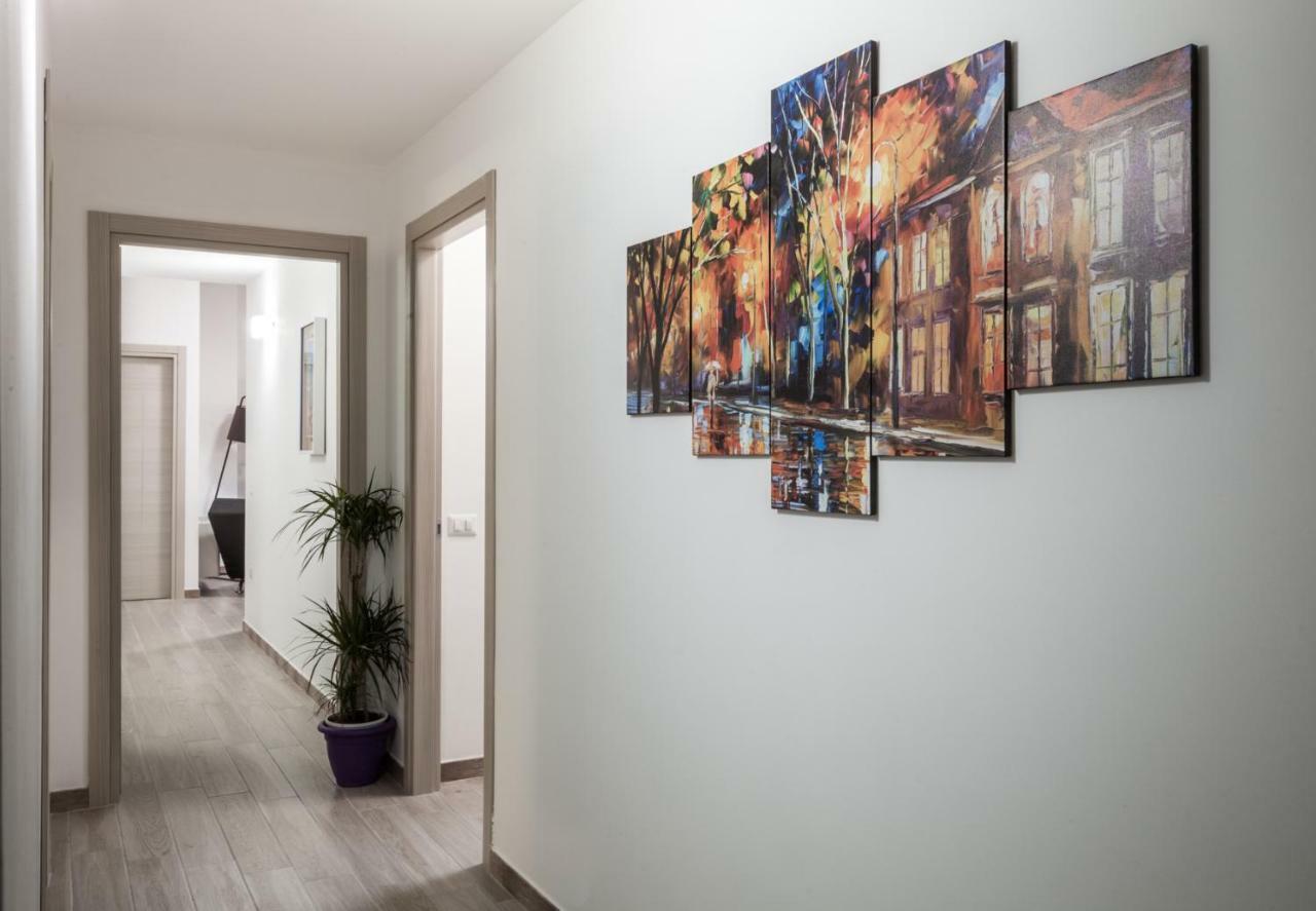 Ajana Rooms By Accomodo Cagliari Ngoại thất bức ảnh
